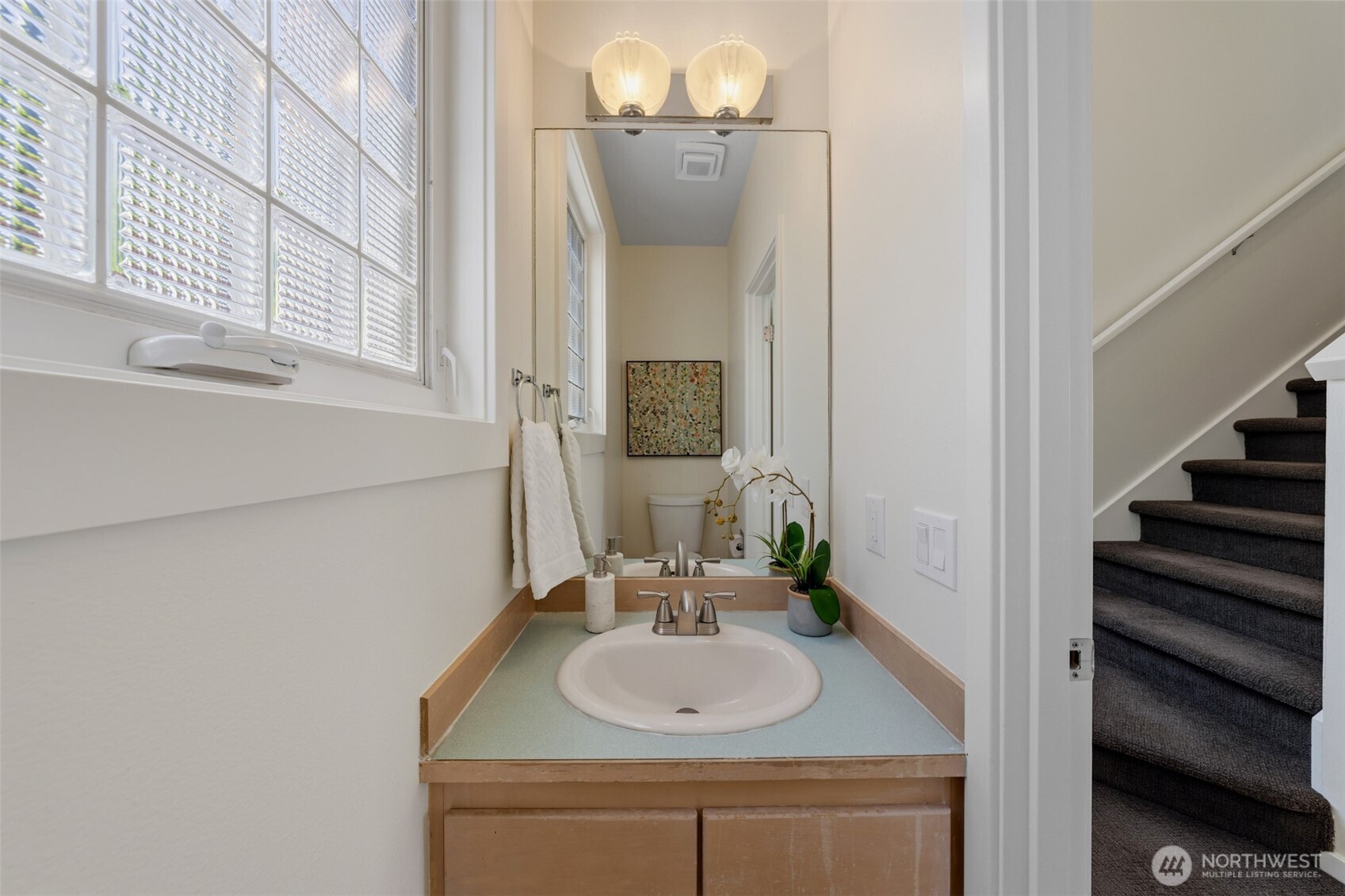 1108 18th Avenue #A, Seattle, WA 98122