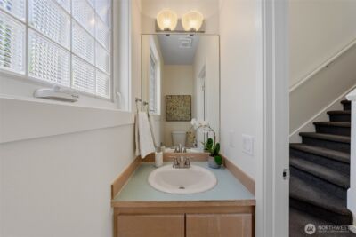 1108 18th Avenue #A, Seattle, WA 98122 - Photo 19