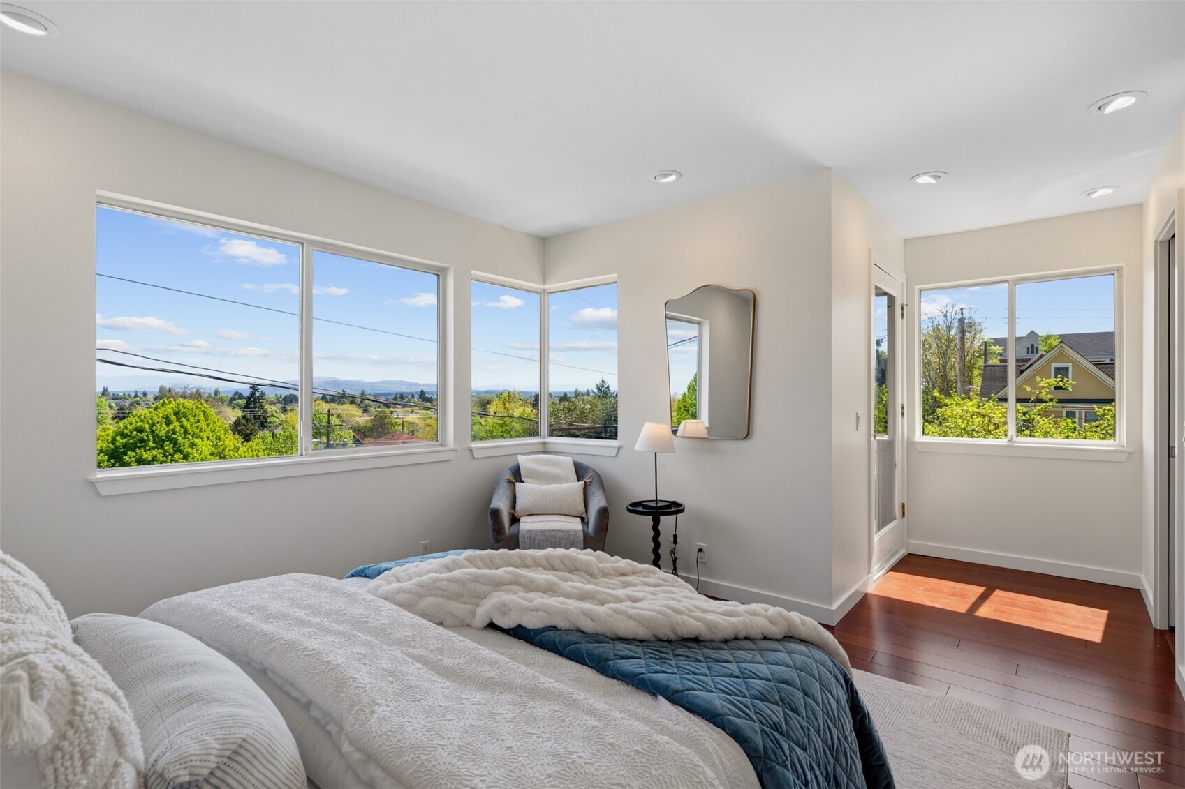 1108 18th Avenue #A, Seattle, WA 98122