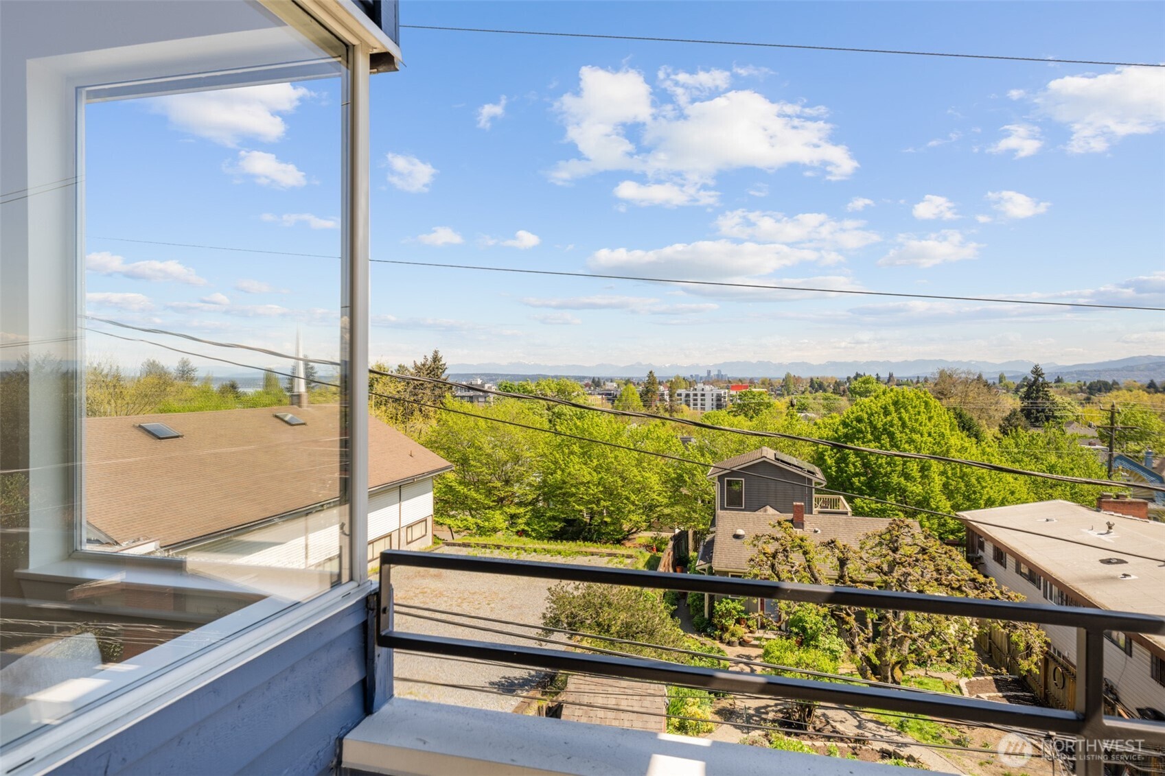 1108 18th Avenue #A, Seattle, WA 98122