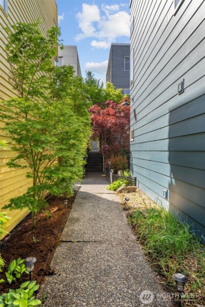 1108 18th Avenue #A, Seattle, WA 98122 - Photo 33