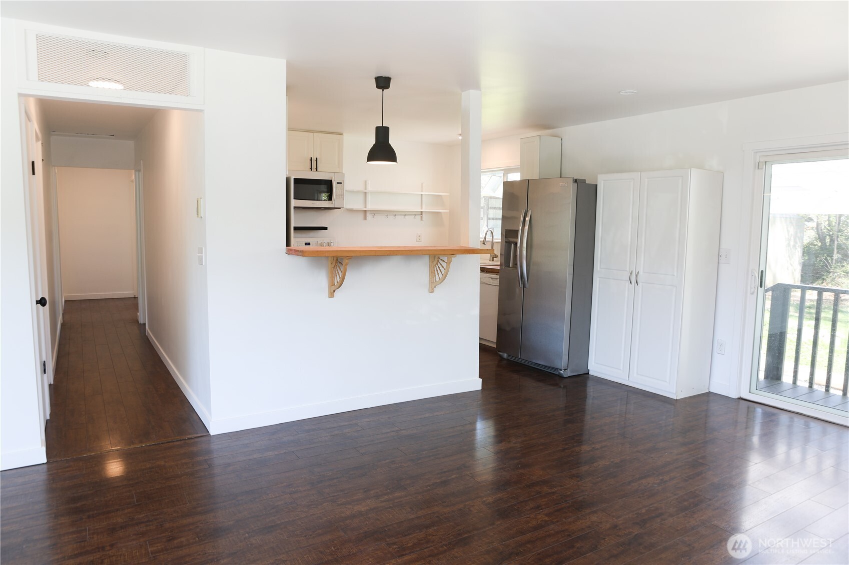 8106 382nd Avenue SE, Snoqualmie, WA 98065