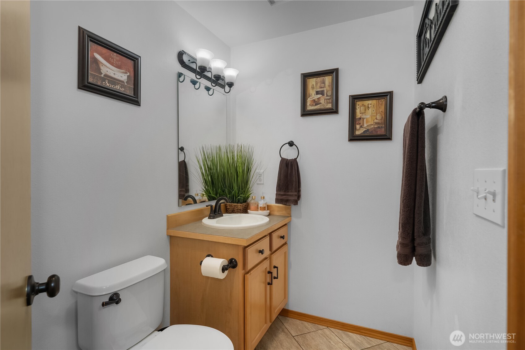 6 N Clear View Drive , Montesano, WA 98563