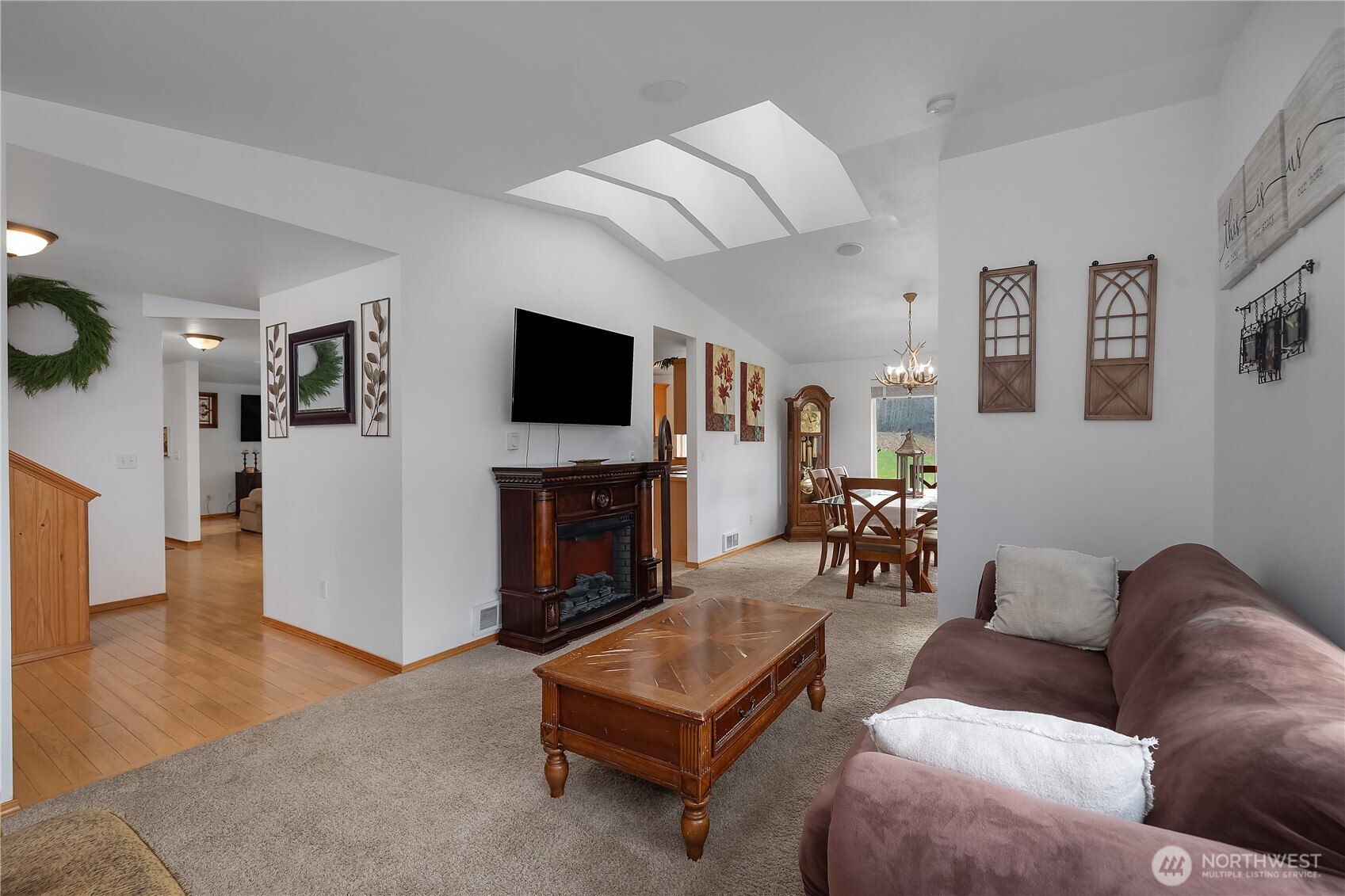 6 N Clear View Drive , Montesano, WA 98563