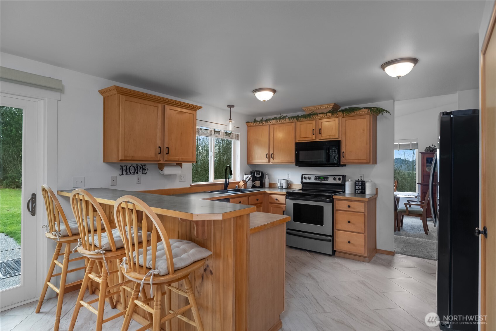 6 N Clear View Drive , Montesano, WA 98563