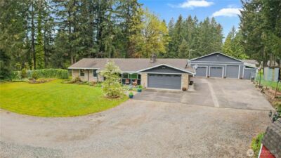 17920 SE Lake Holm Road , Auburn, WA 98092