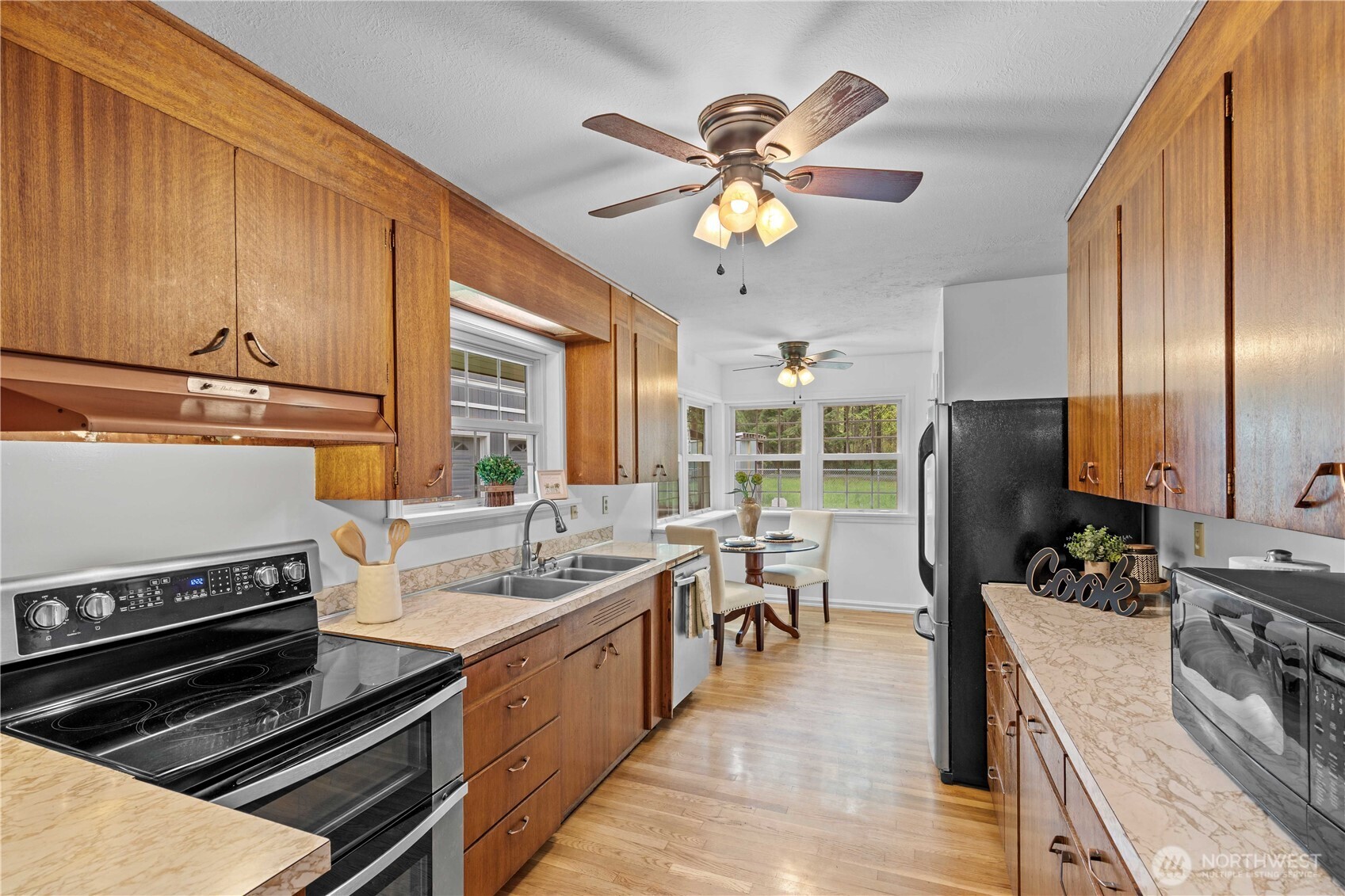 17920 SE Lake Holm Road , Auburn, WA 98092