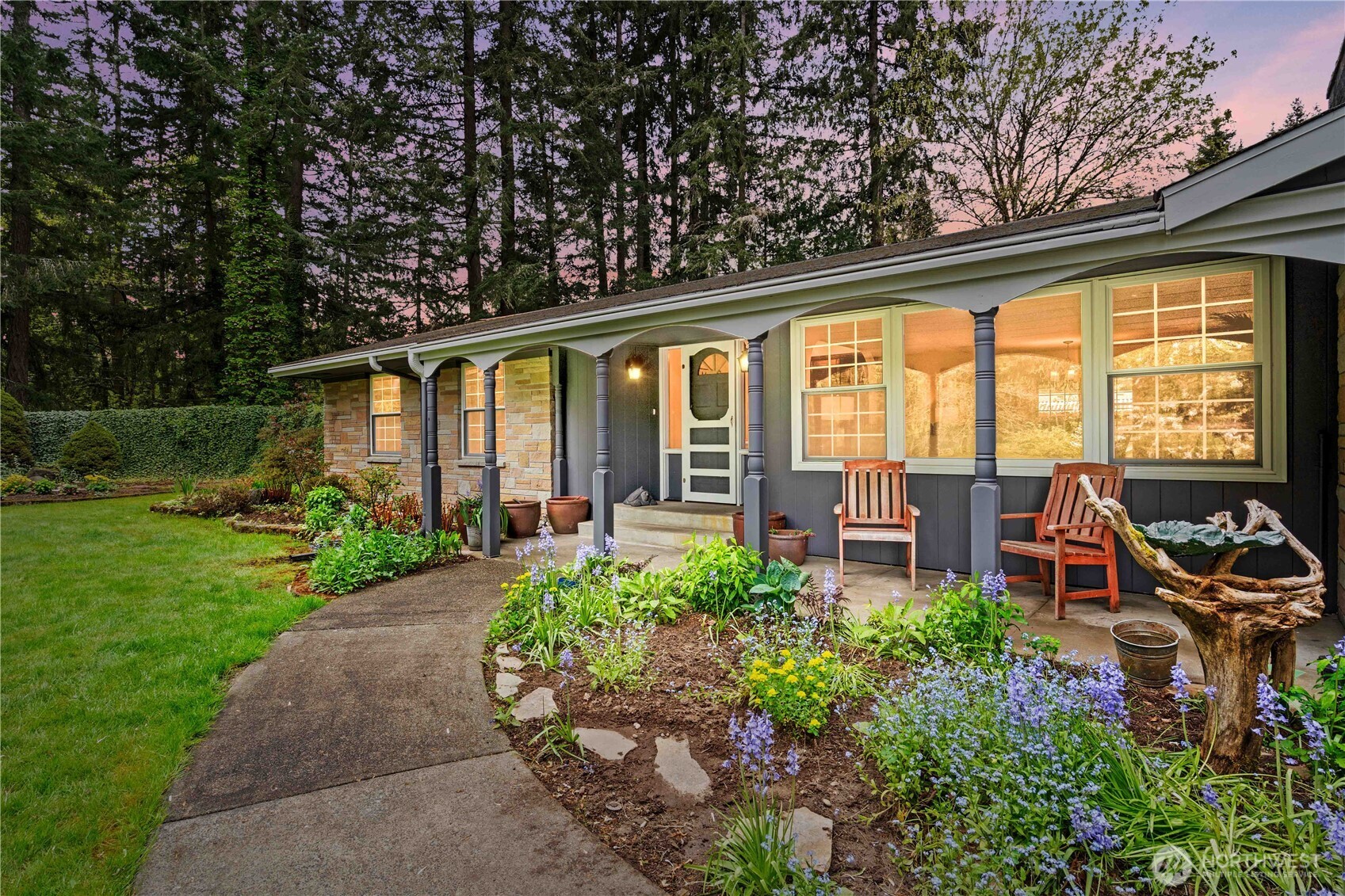 17920 SE Lake Holm Road , Auburn, WA 98092