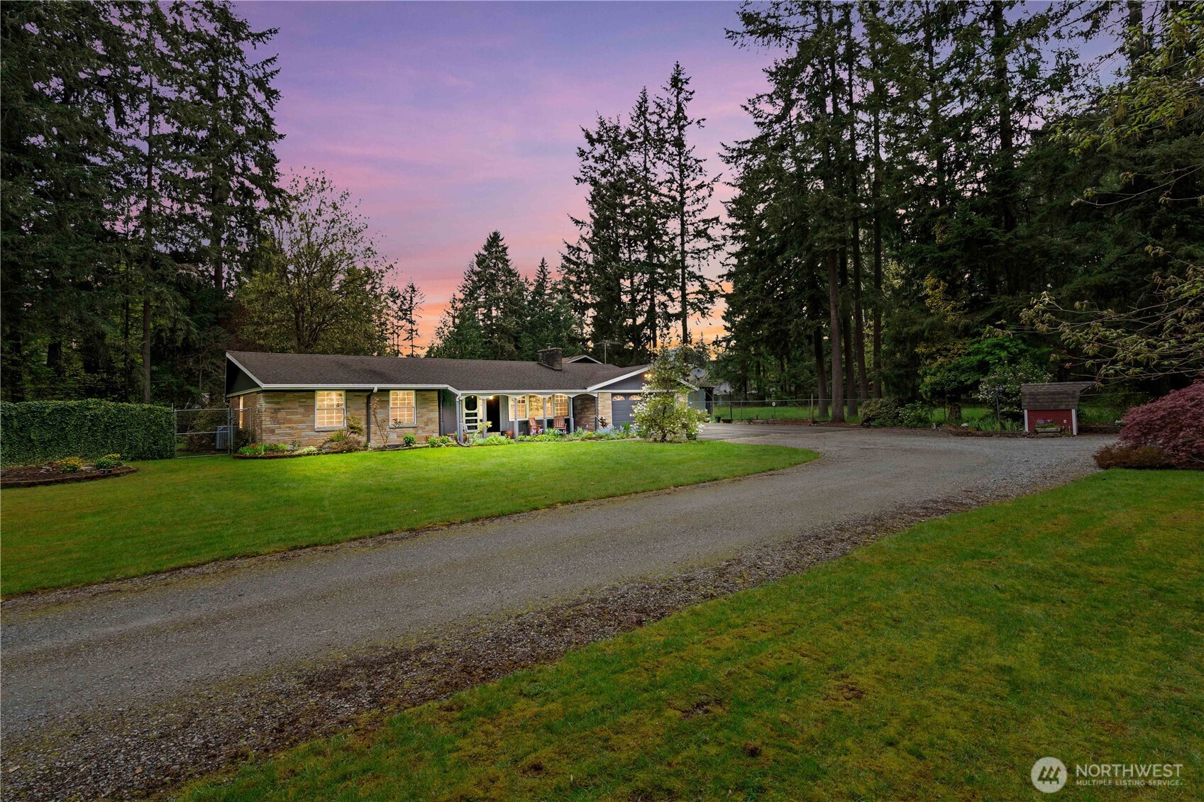 17920 SE Lake Holm Road , Auburn, WA 98092