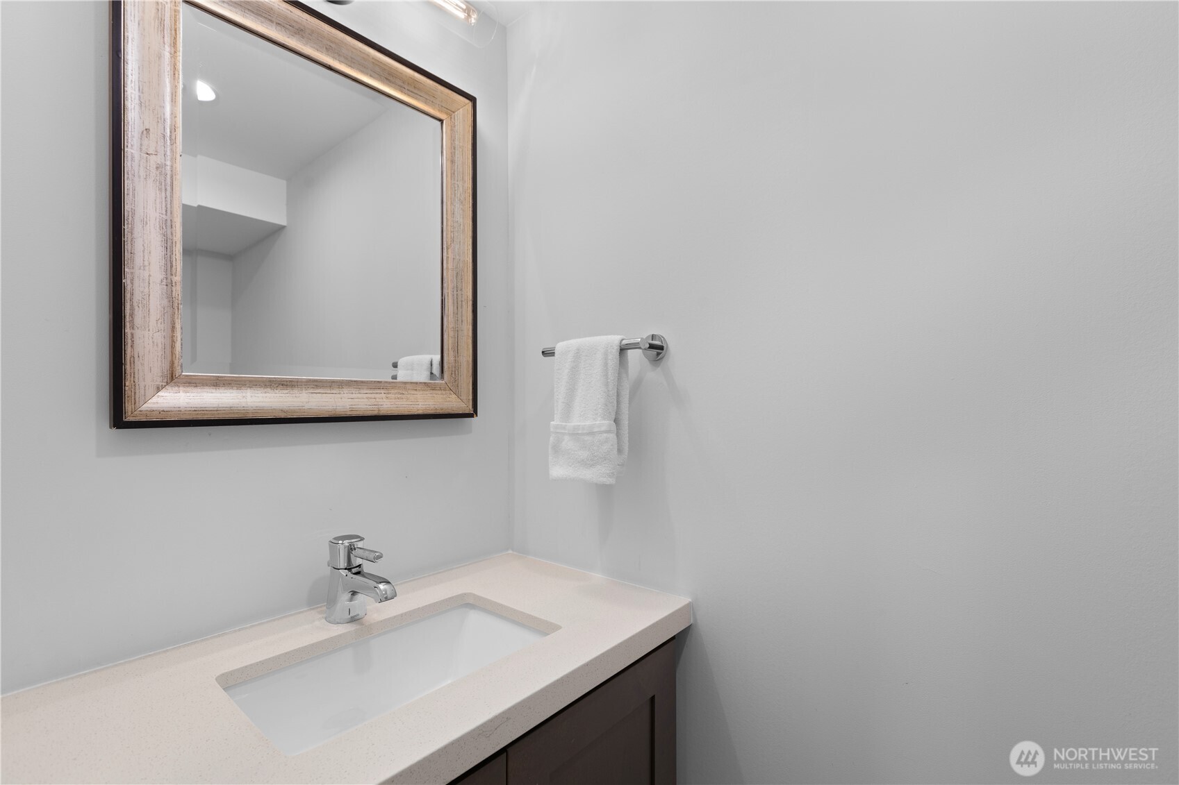 1273 NE 69th Street , Seattle, WA 98115-6747