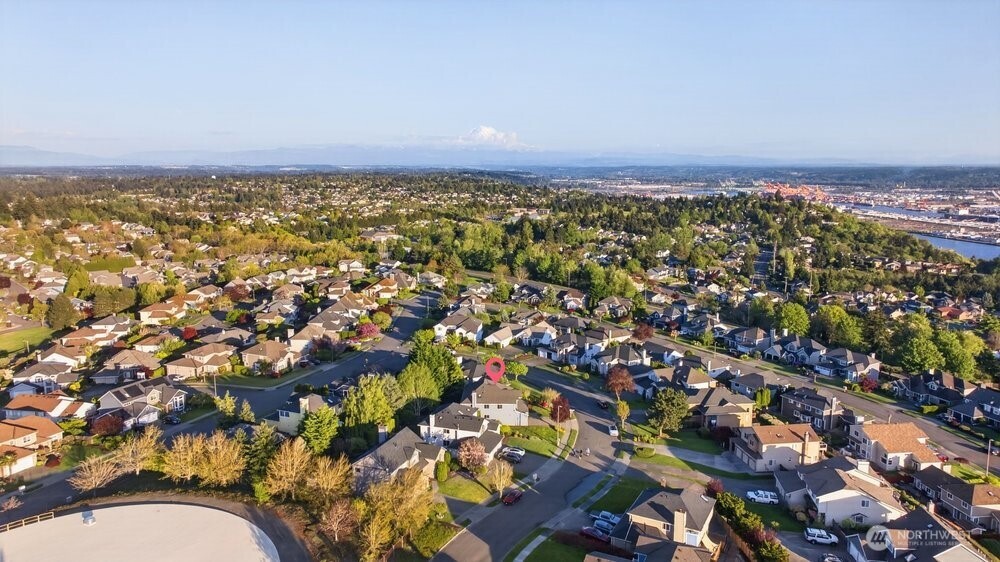 5103 Tower Drive NE, Tacoma, WA 98422