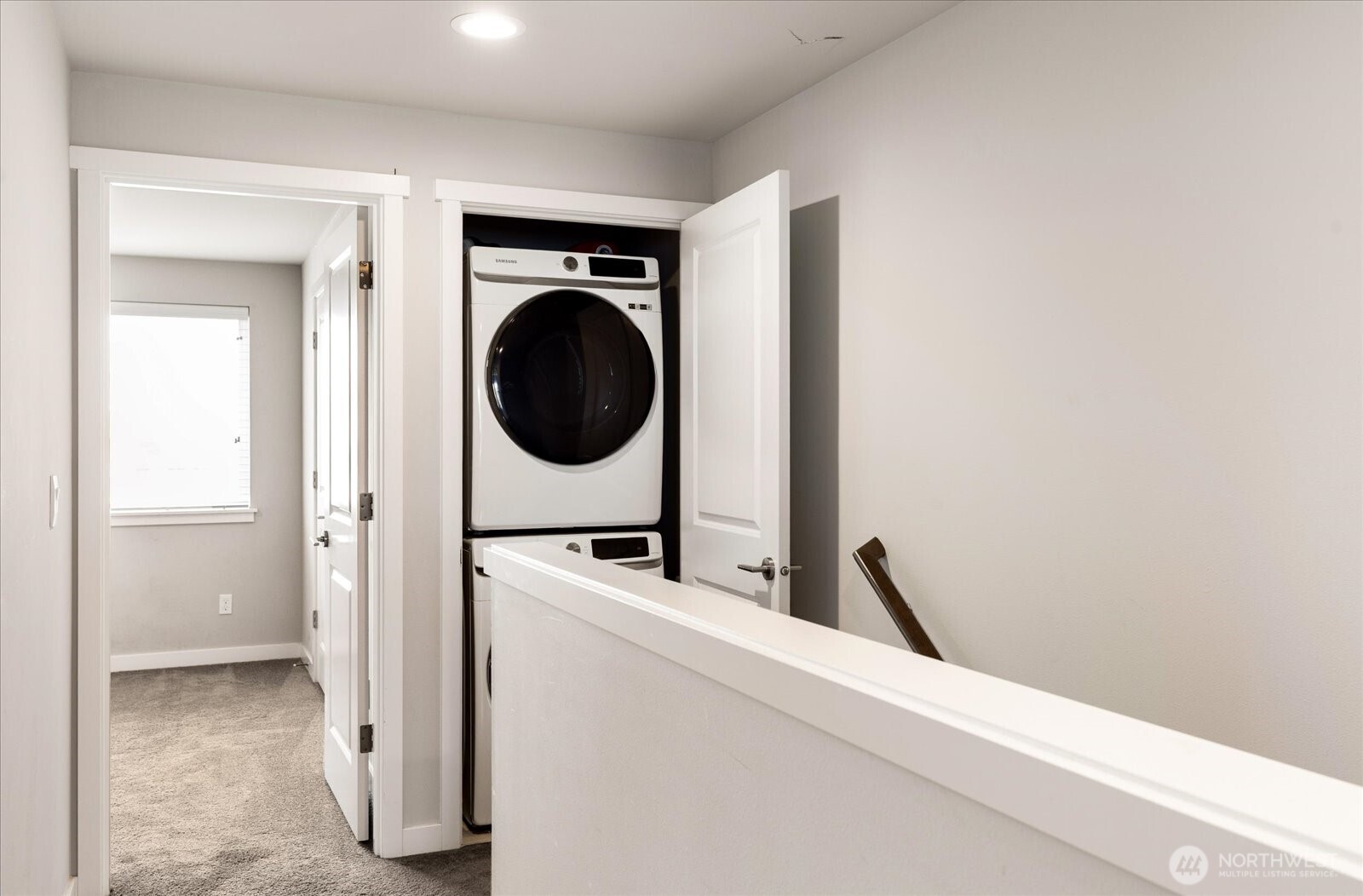 205 SW 4th Lane , Oak Harbor, WA 98277