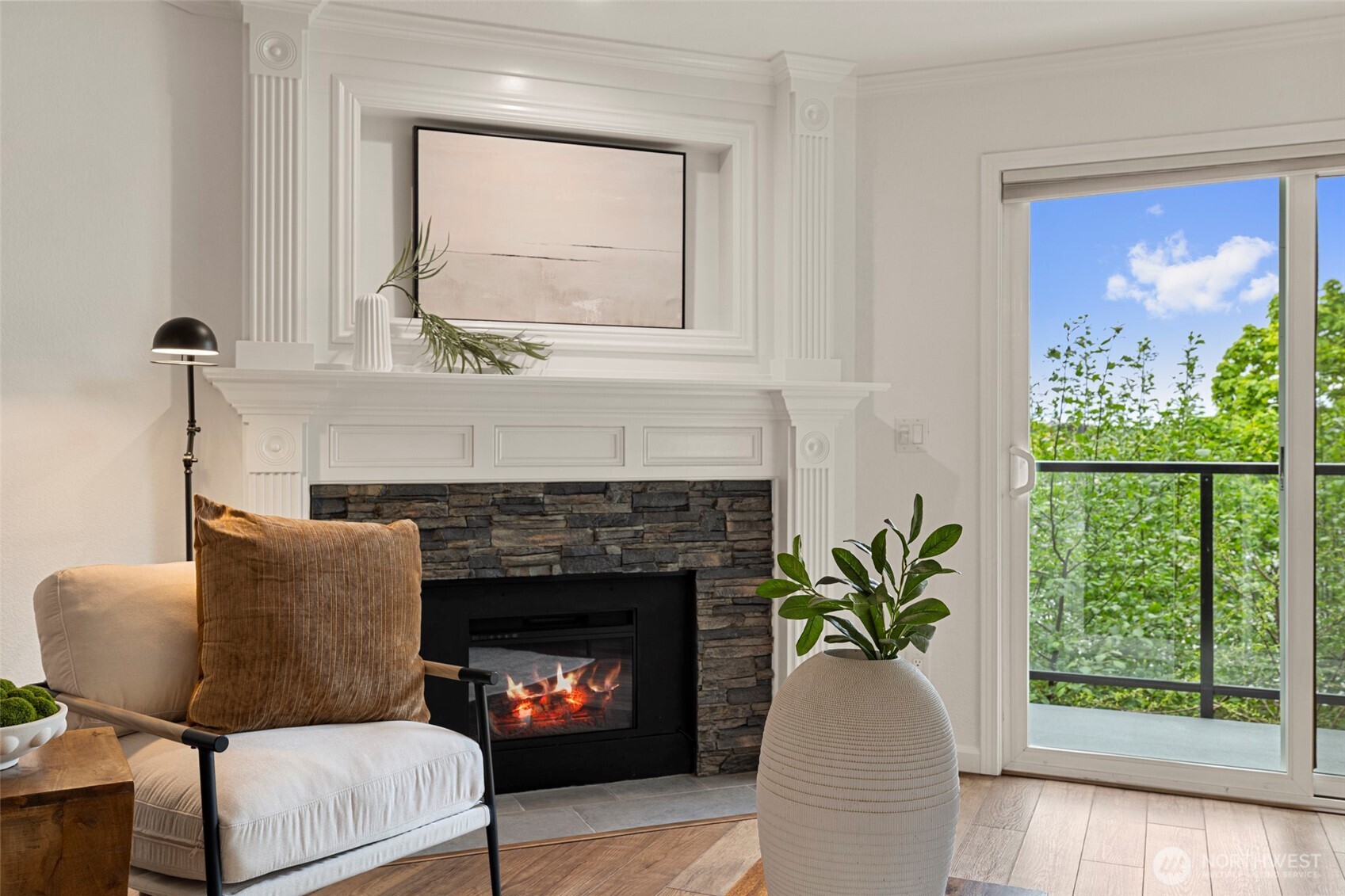 410 2nd Avenue S #110, Kirkland, WA 98033