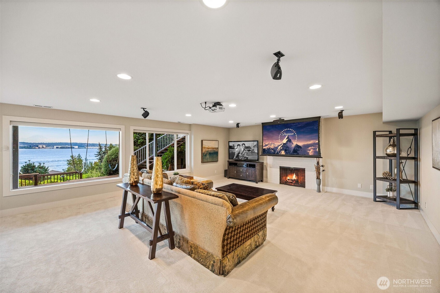 8246 E Mercer Way , Mercer Island, WA 98040