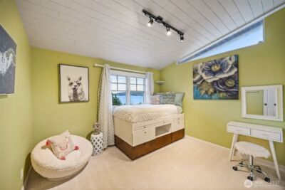 8246 E Mercer Way , Mercer Island, WA 98040 - Photo 21