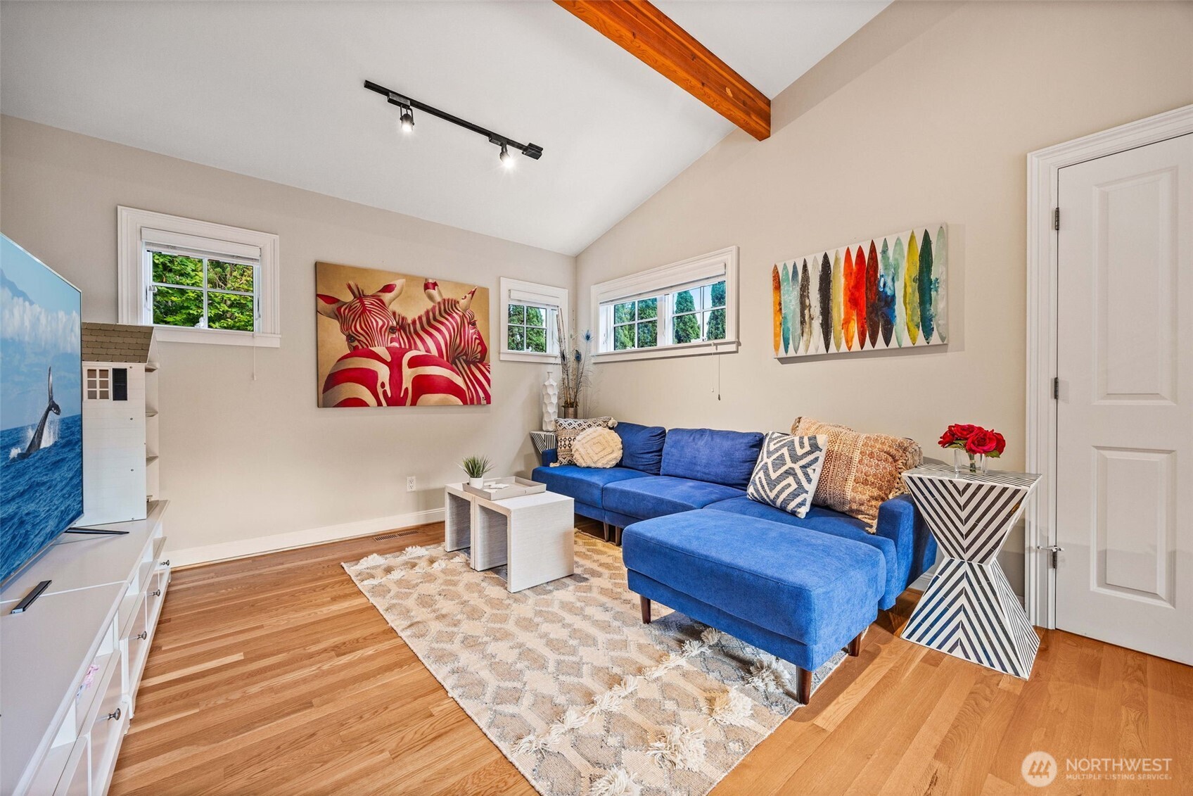 8246 E Mercer Way , Mercer Island, WA 98040