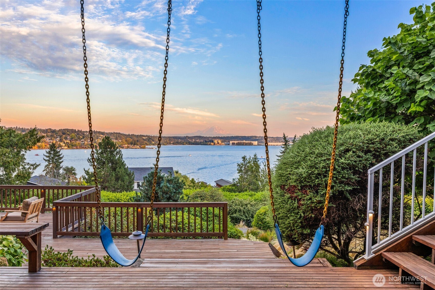 8246 E Mercer Way , Mercer Island, WA 98040