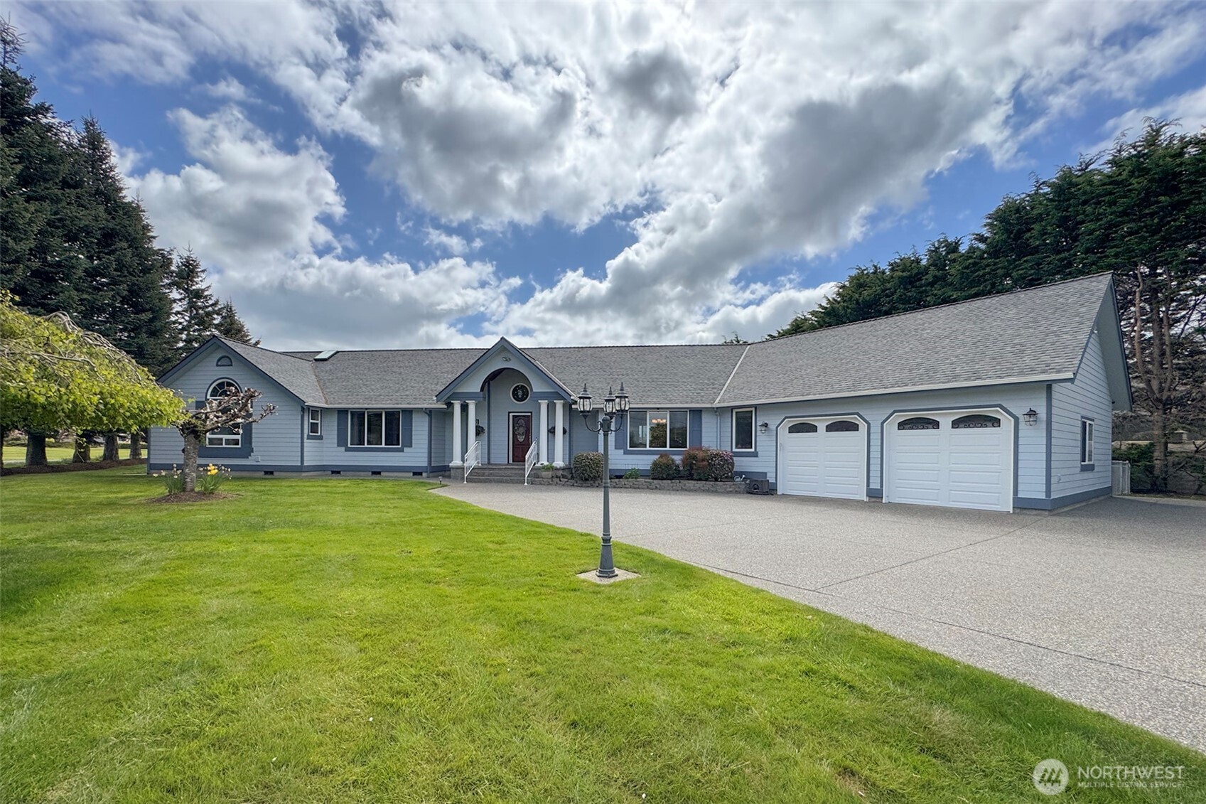 21 Donaper Road , Sequim, WA 98382