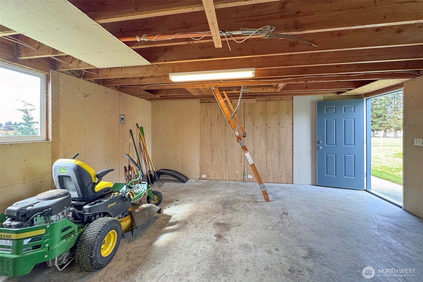 21 Donaper Road , Sequim, WA 98382