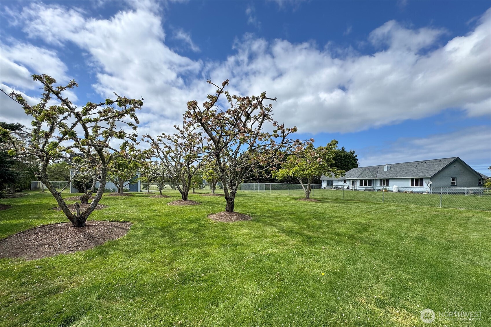 21 Donaper Road , Sequim, WA 98382