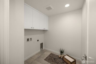 8323 B 12th Avenue NW, Seattle, WA 98117 - Photo 22