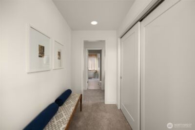 8323 B 12th Avenue NW, Seattle, WA 98117 - Photo 27