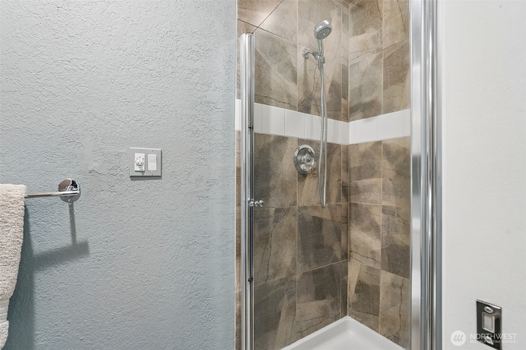 9706 NW 19th Avenue , Vancouver, WA 98665