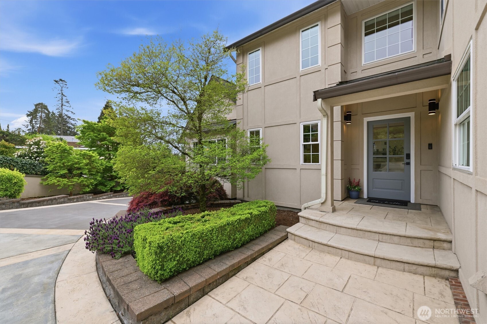 18124 Riviera Place SW, Normandy Park, WA 98166