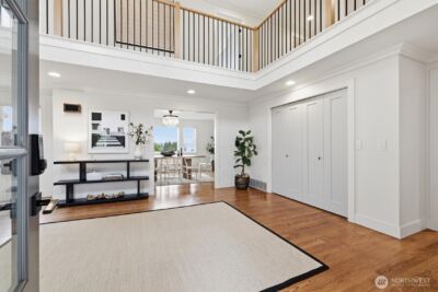 18124 Riviera Place SW, Normandy Park, WA 98166 - Photo 3