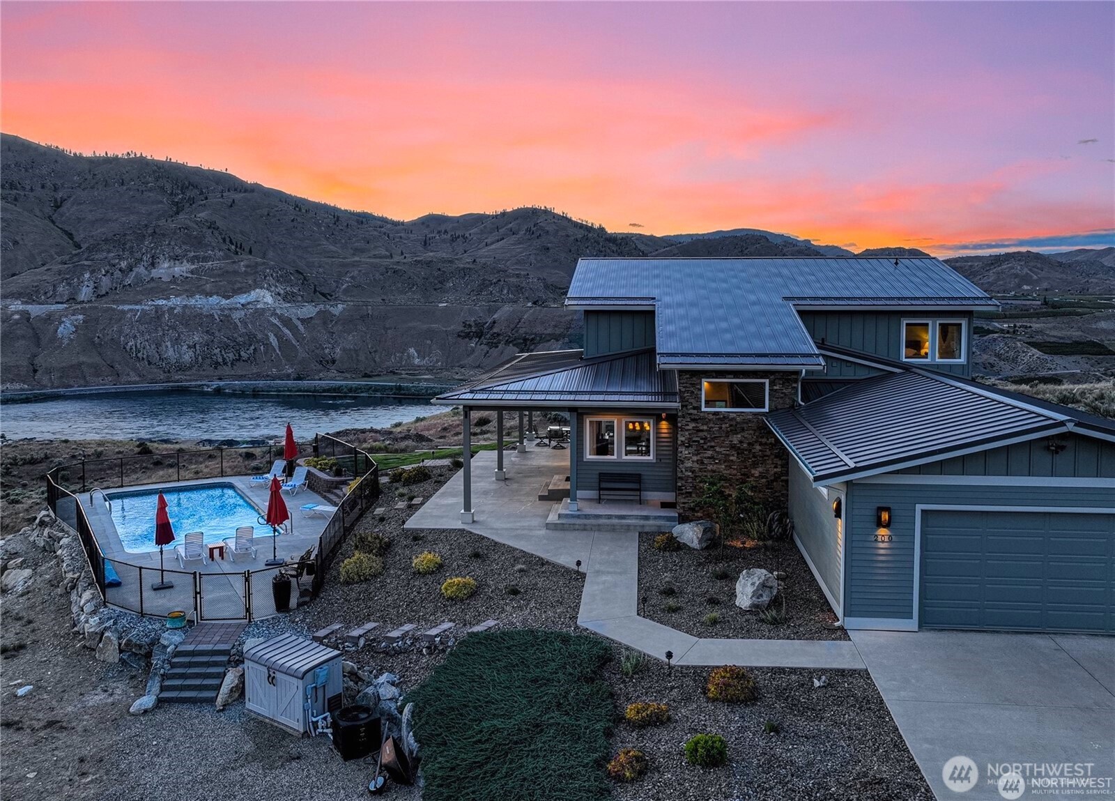 200 Ridge Road , Orondo, WA 98843