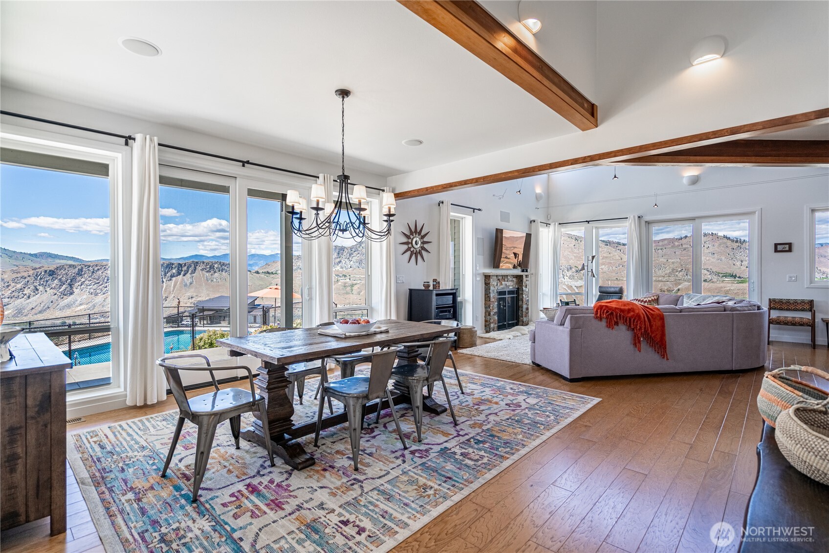 200 Ridge Road , Orondo, WA 98843