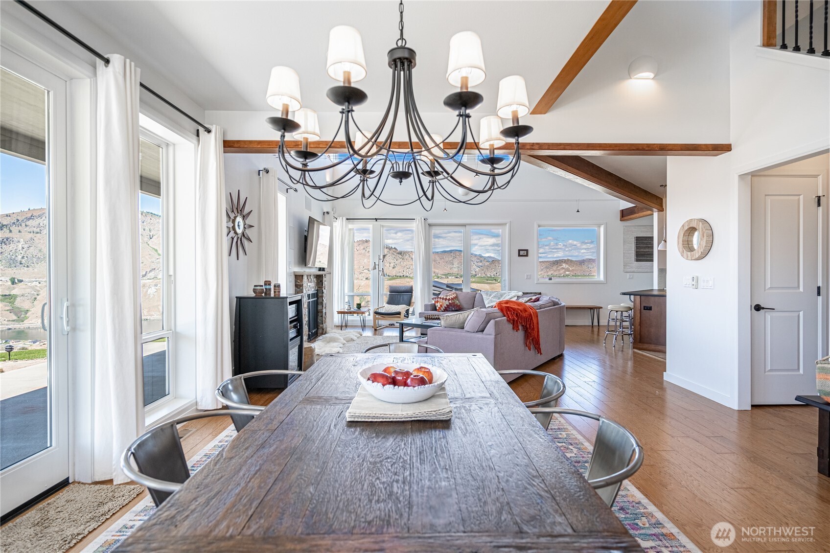 200 Ridge Road , Orondo, WA 98843