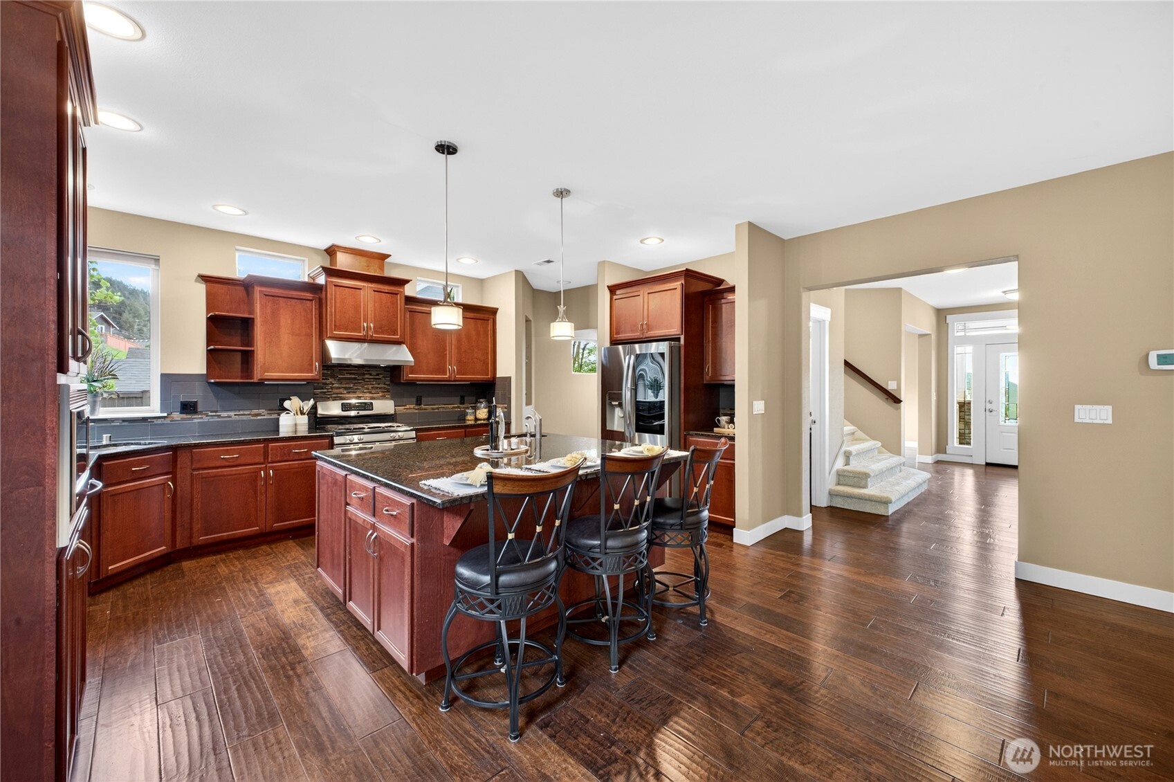 8119 172nd Avenue E, Sumner, WA 98390