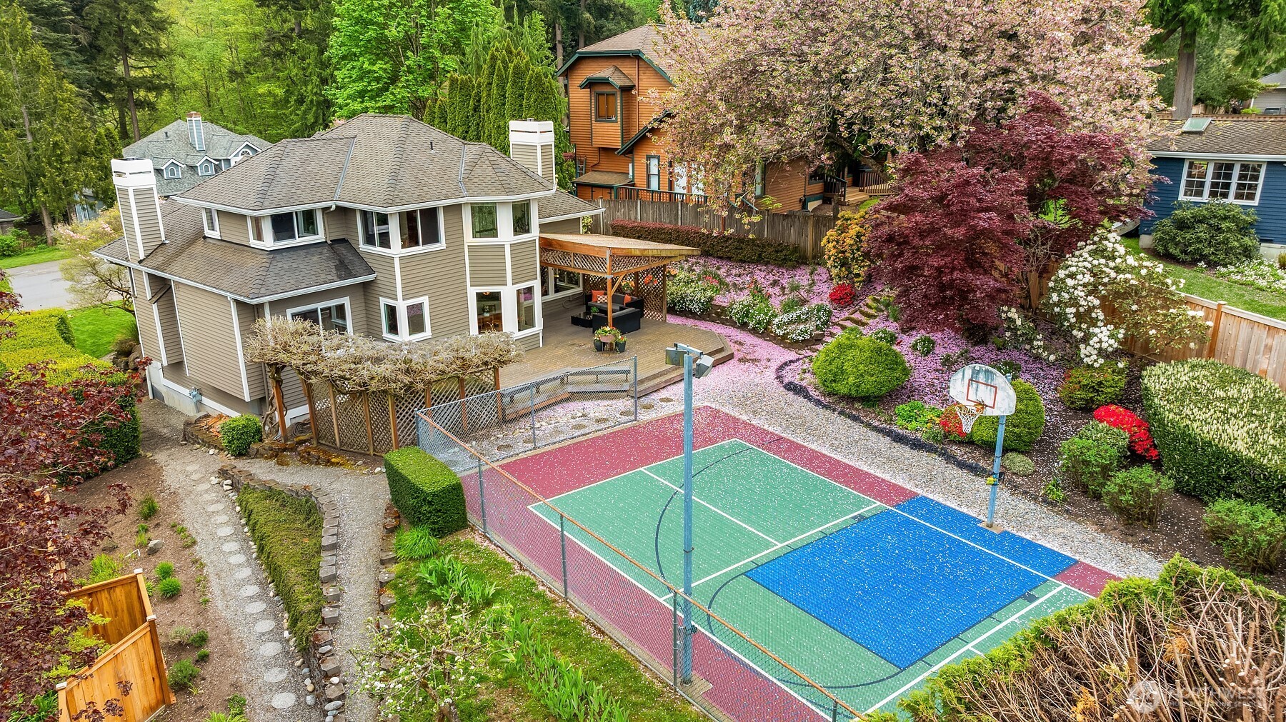 6622 NE 151st Street , Kenmore, WA 98028