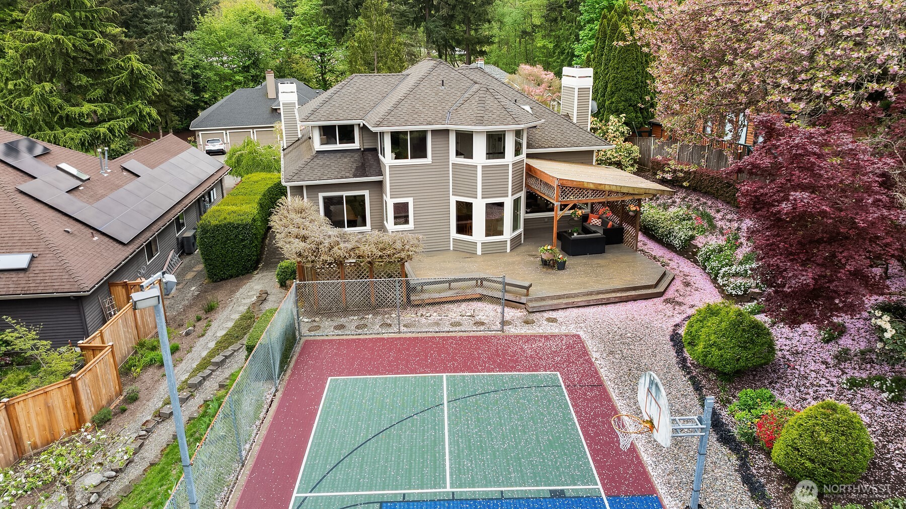 6622 NE 151st Street , Kenmore, WA 98028