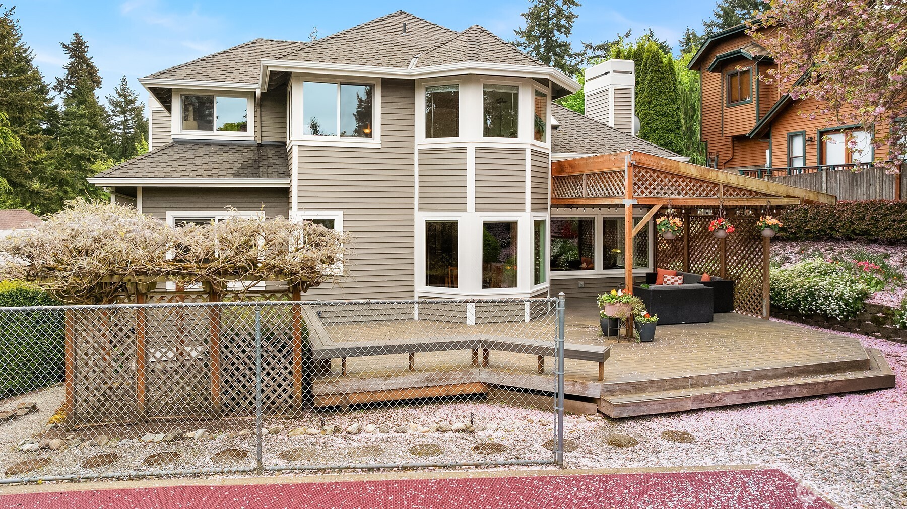 6622 NE 151st Street , Kenmore, WA 98028