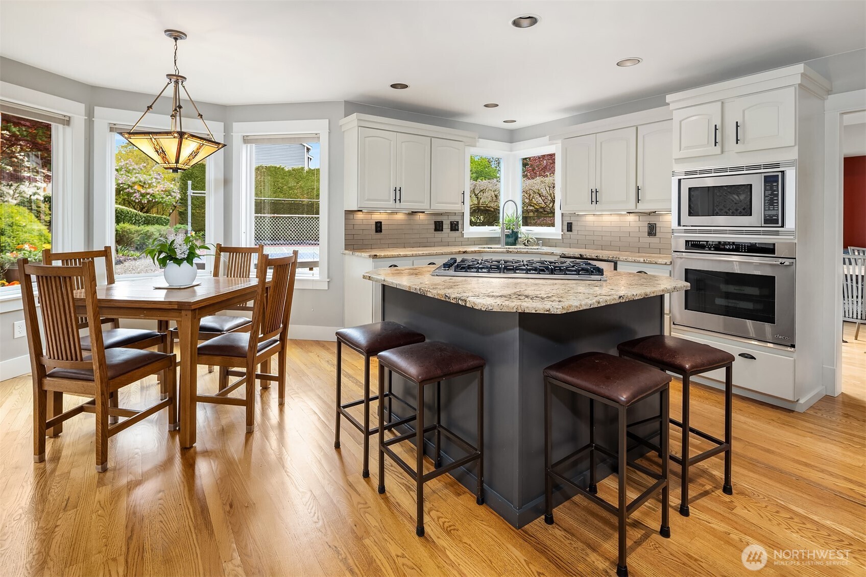 6622 NE 151st Street , Kenmore, WA 98028