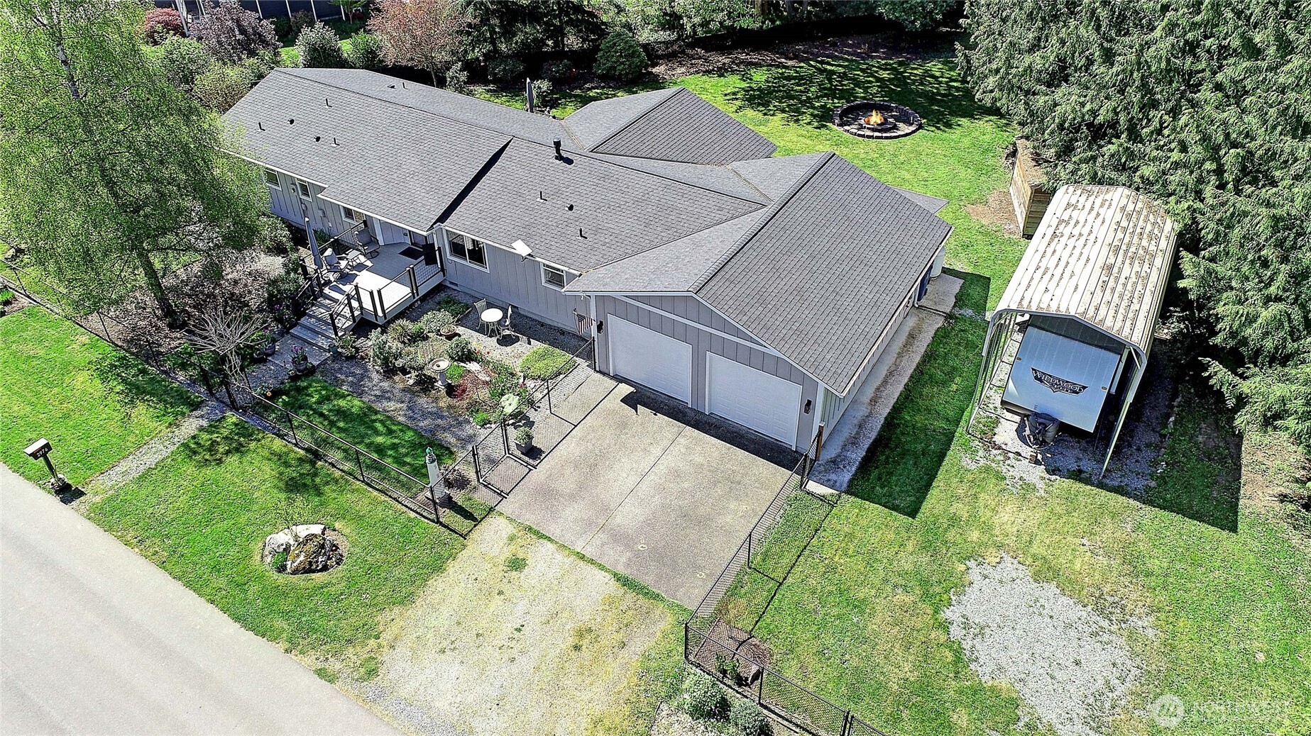 2976 Janet Avenue , Camano Island, WA 98282