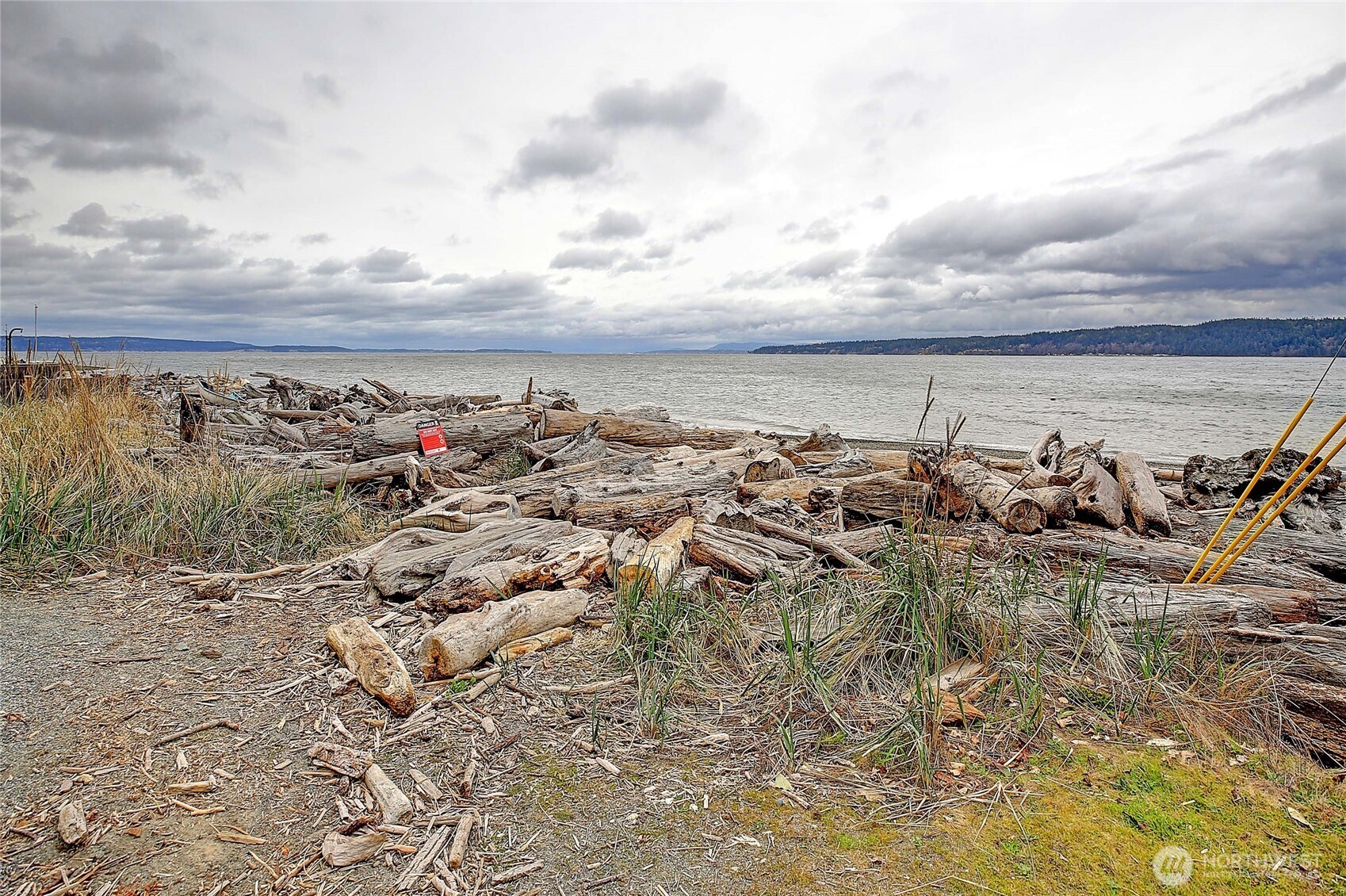 2976 Janet Avenue , Camano Island, WA 98282