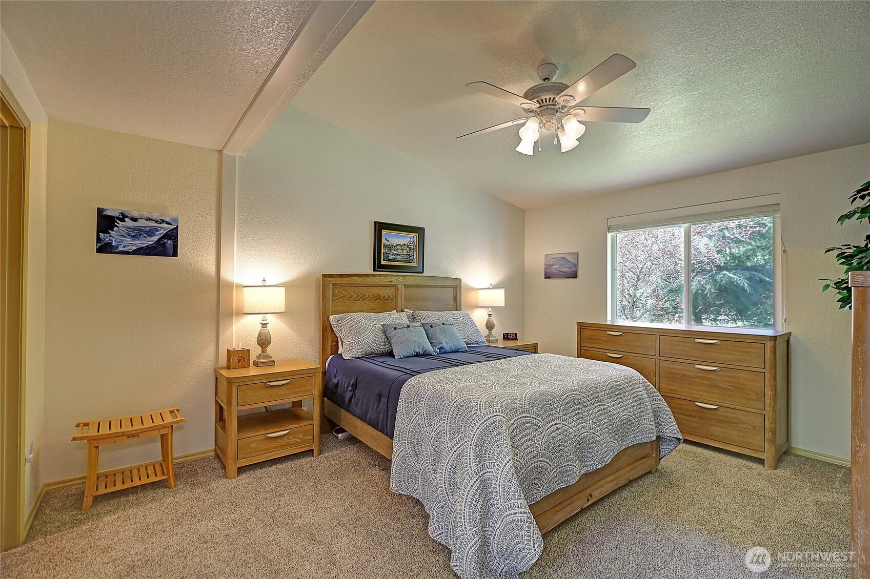 2976 Janet Avenue , Camano Island, WA 98282