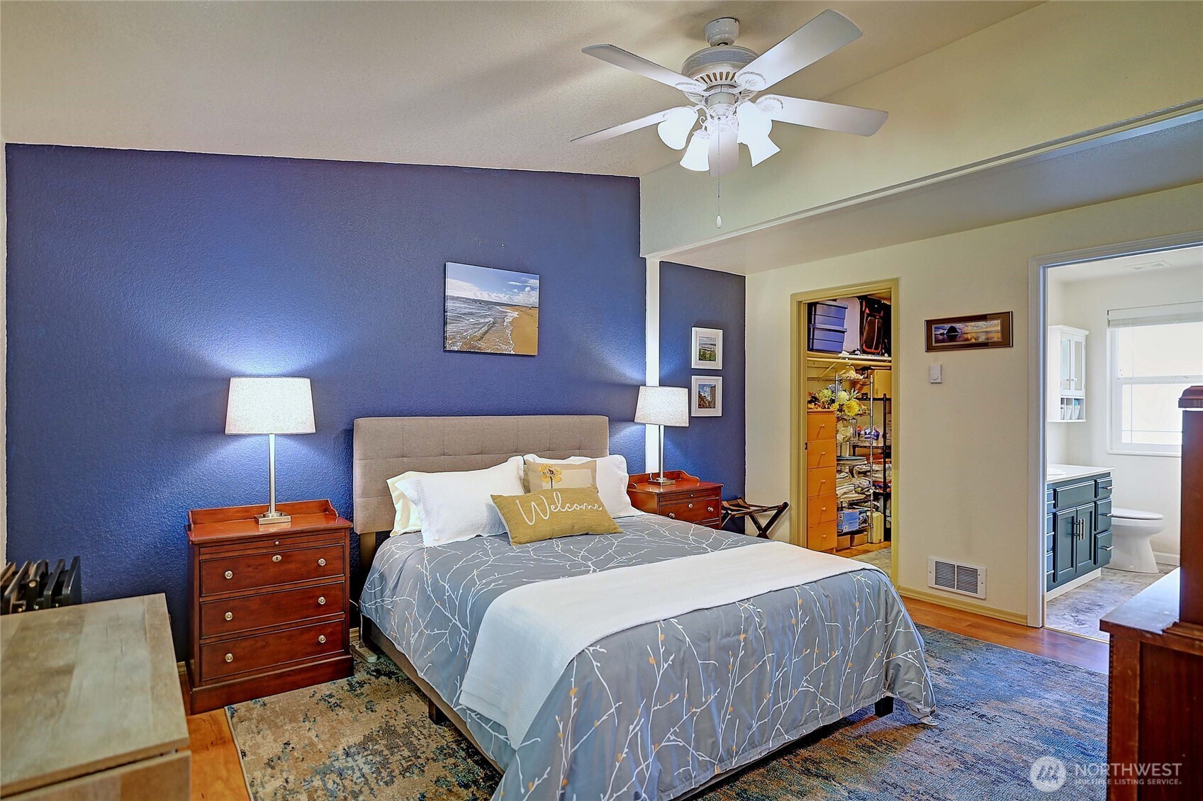 2976 Janet Avenue , Camano Island, WA 98282