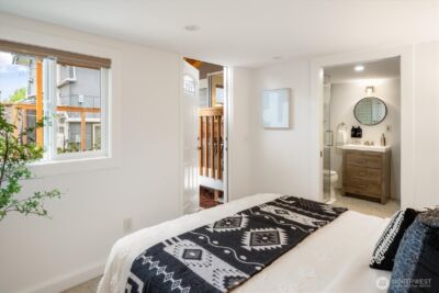 4513 Cascadia Avenue S, Seattle, WA 98118 - Photo 23