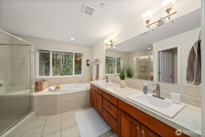 22851 SE Lake Wilderness Drive S, Maple Valley, WA 98038 - Photo 27