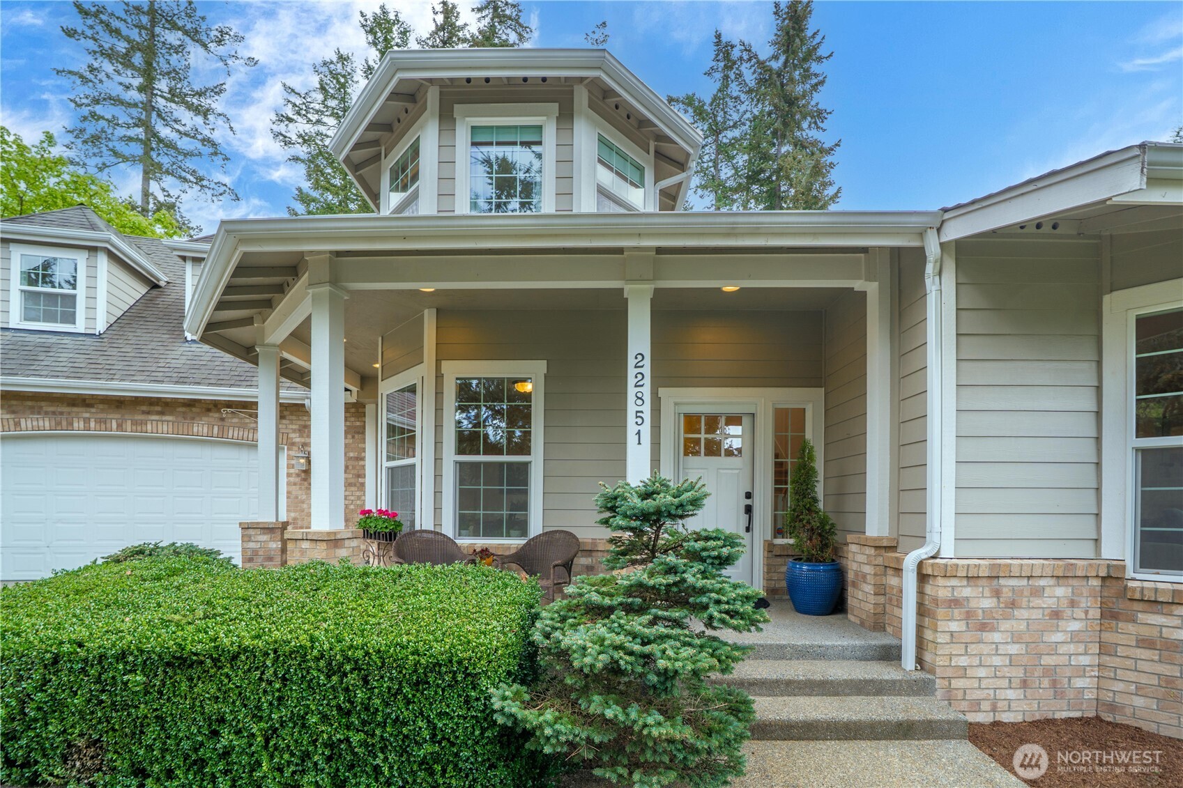 22851 SE Lake Wilderness Drive S, Maple Valley, WA 98038