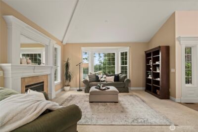 22851 SE Lake Wilderness Drive S, Maple Valley, WA 98038 - Photo 9