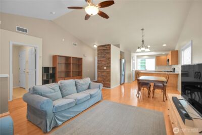 622 NW 29th Place , Battle Ground, WA 98604 - Photo 11
