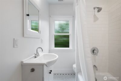 614 NW 74th Street , Seattle, WA 98117 - Photo 19