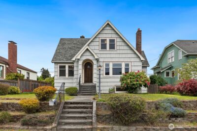 4052 44th Avenue SW, Seattle, WA 98116-3714