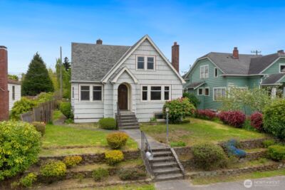 4052 44th Avenue SW, Seattle, WA 98116-3714 - Photo 2