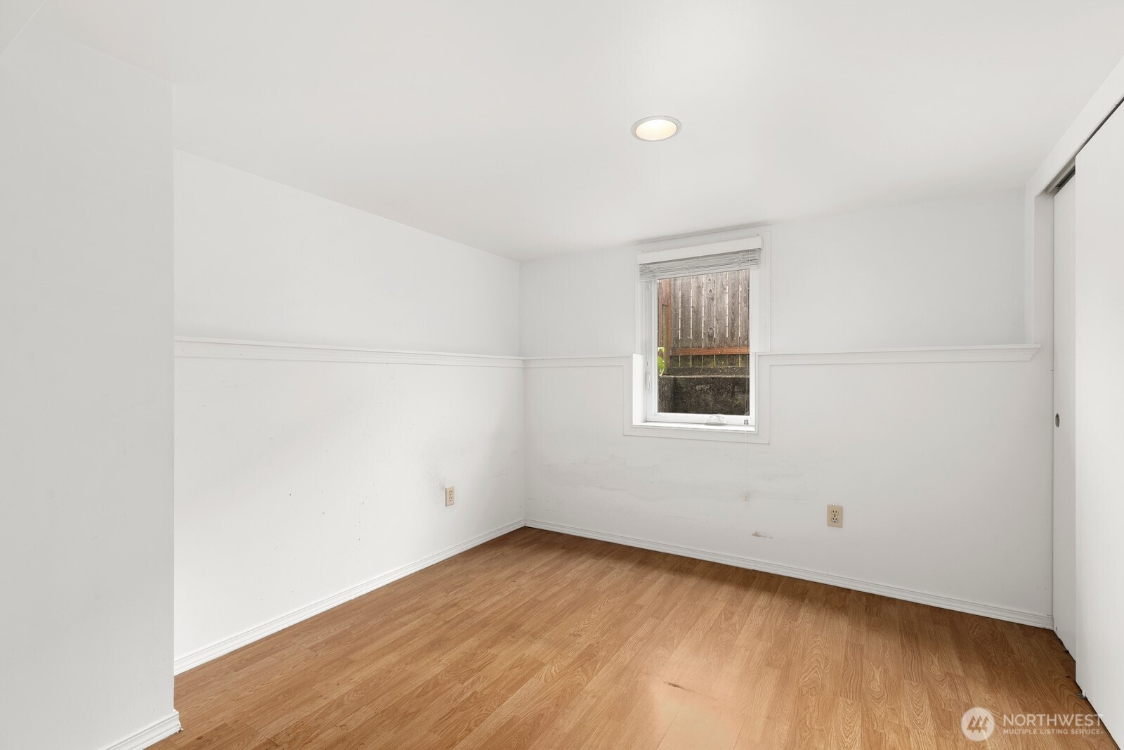 4052 44th Avenue SW, Seattle, WA 98116-3714